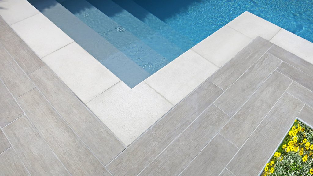 Bordi piscina autentika
