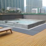 tappetino antiscivolo bordo piscina