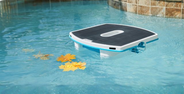 robot skimmer per pulizia della superficie